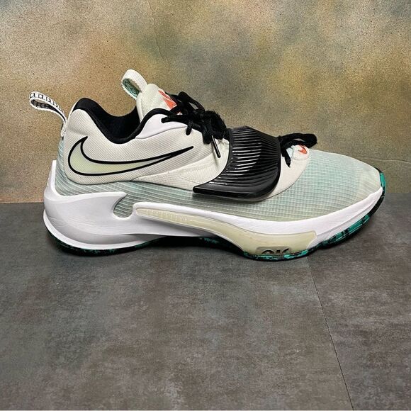 Nike Zoom Freak 3 Men\'s White/Teal Sneakers Size 12 main image 4